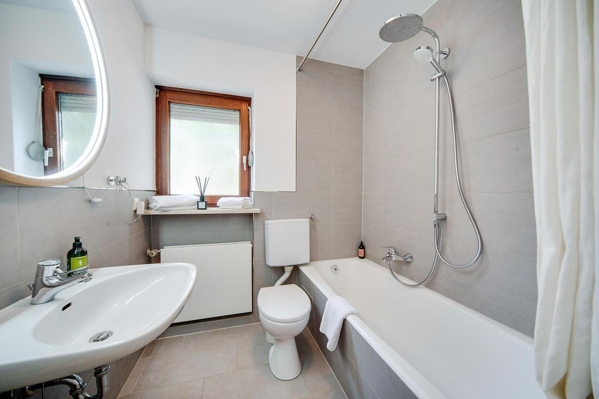 Ferienwohnung Mit Garten Am Chiemsee Prien am Chiemsee Dış mekan fotoğraf