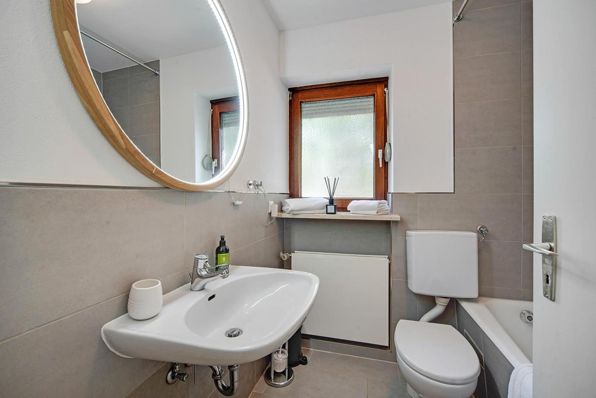 Ferienwohnung Mit Garten Am Chiemsee Prien am Chiemsee Dış mekan fotoğraf